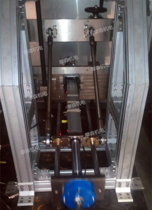 耐高低溫伺服電機汽車疲勞駕駛現場測試.jpg